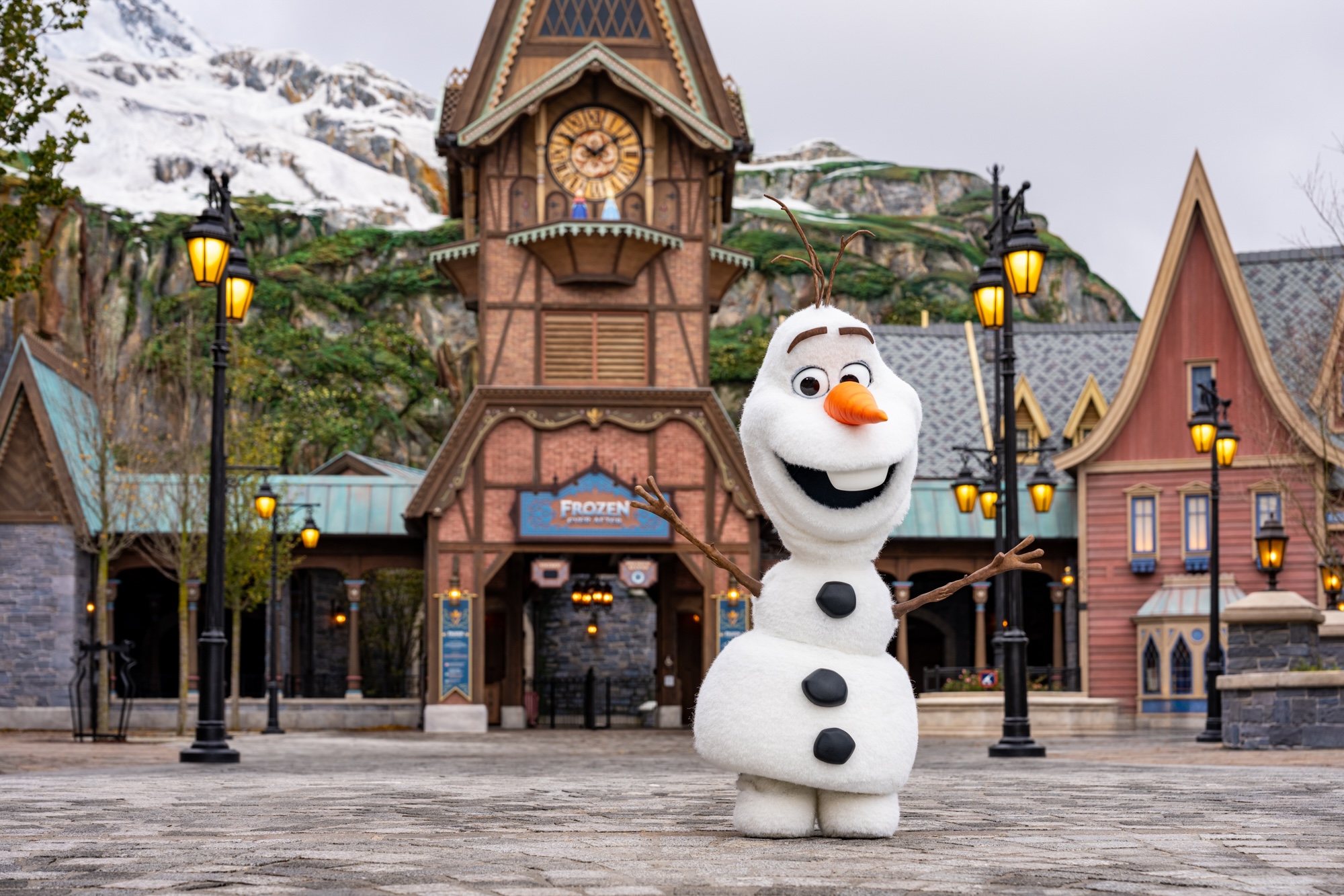 Olaf het sneeuwpopje uit Frozen in Disney Adventure World, Disneyland Paris